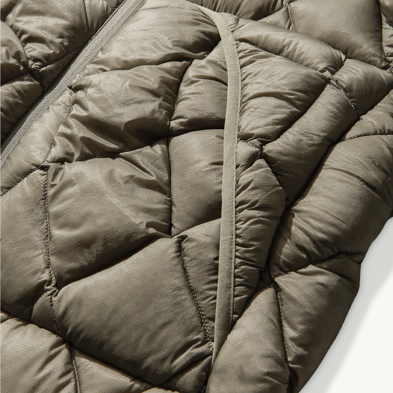 Nuna 800 Fill Power Hooded Down Jacket - Sage Green