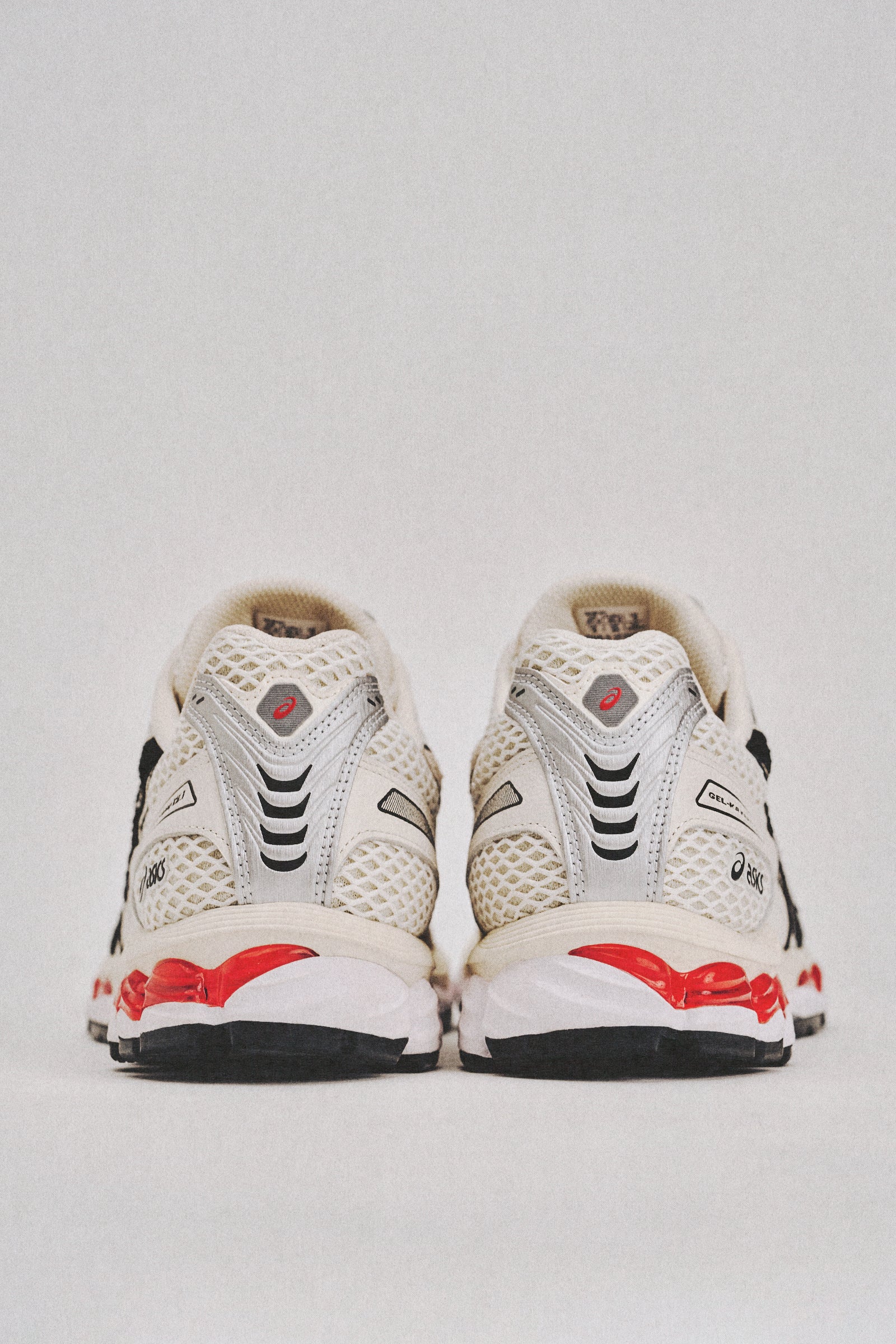 Lapstone & Hammer x Gel-Kayano 12.1 - Cream/Pure Silver