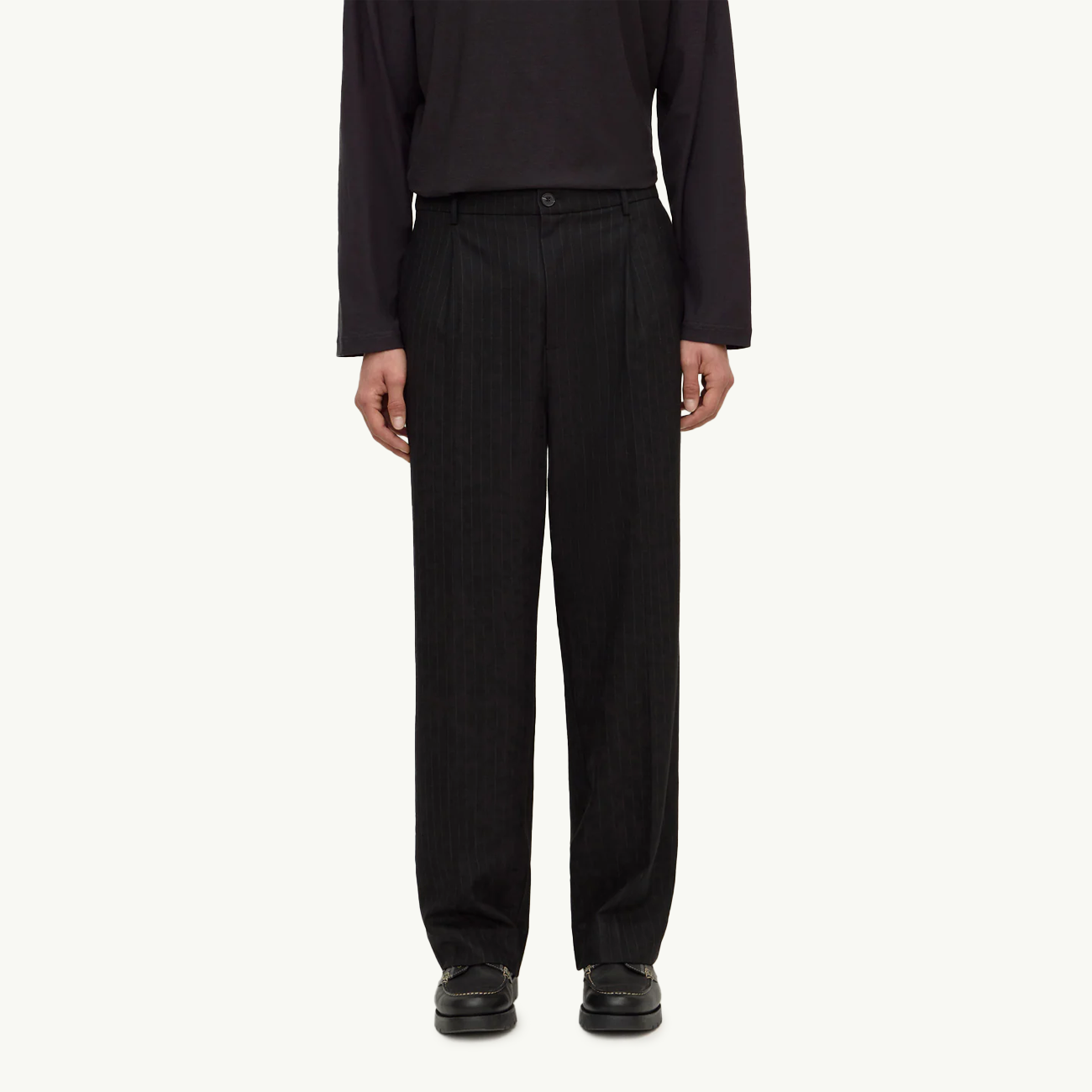 Brody Tapered Wool Pant - Black Pinstripe