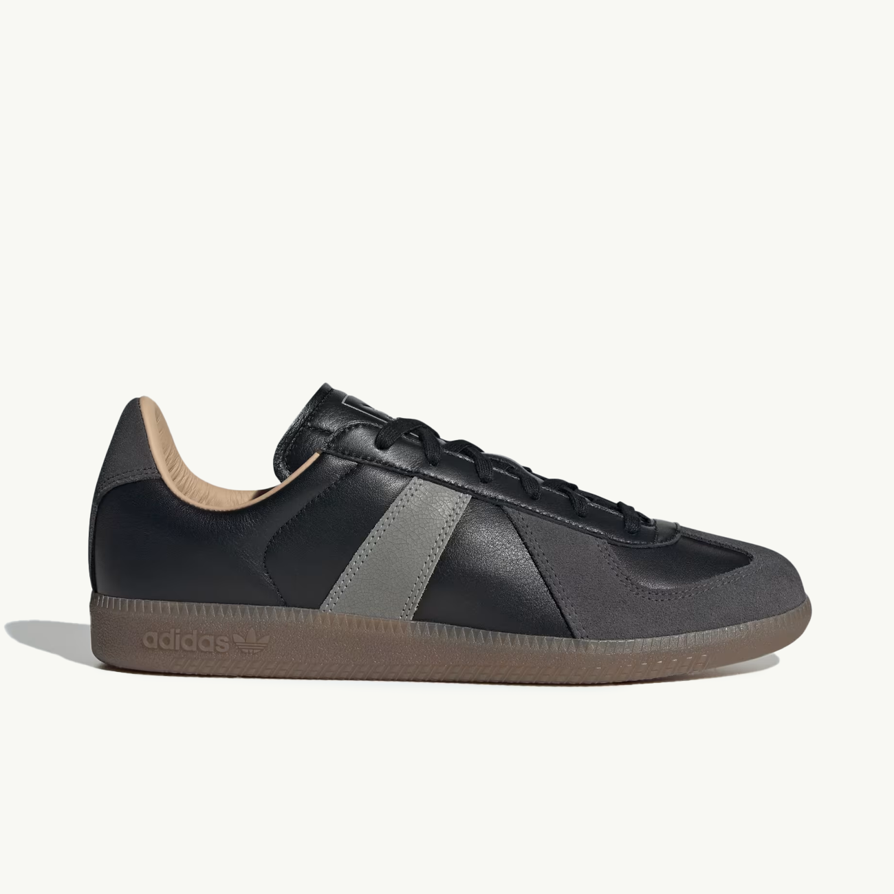 BW Army - Core Black/Charcoal Solid Grey/Gum