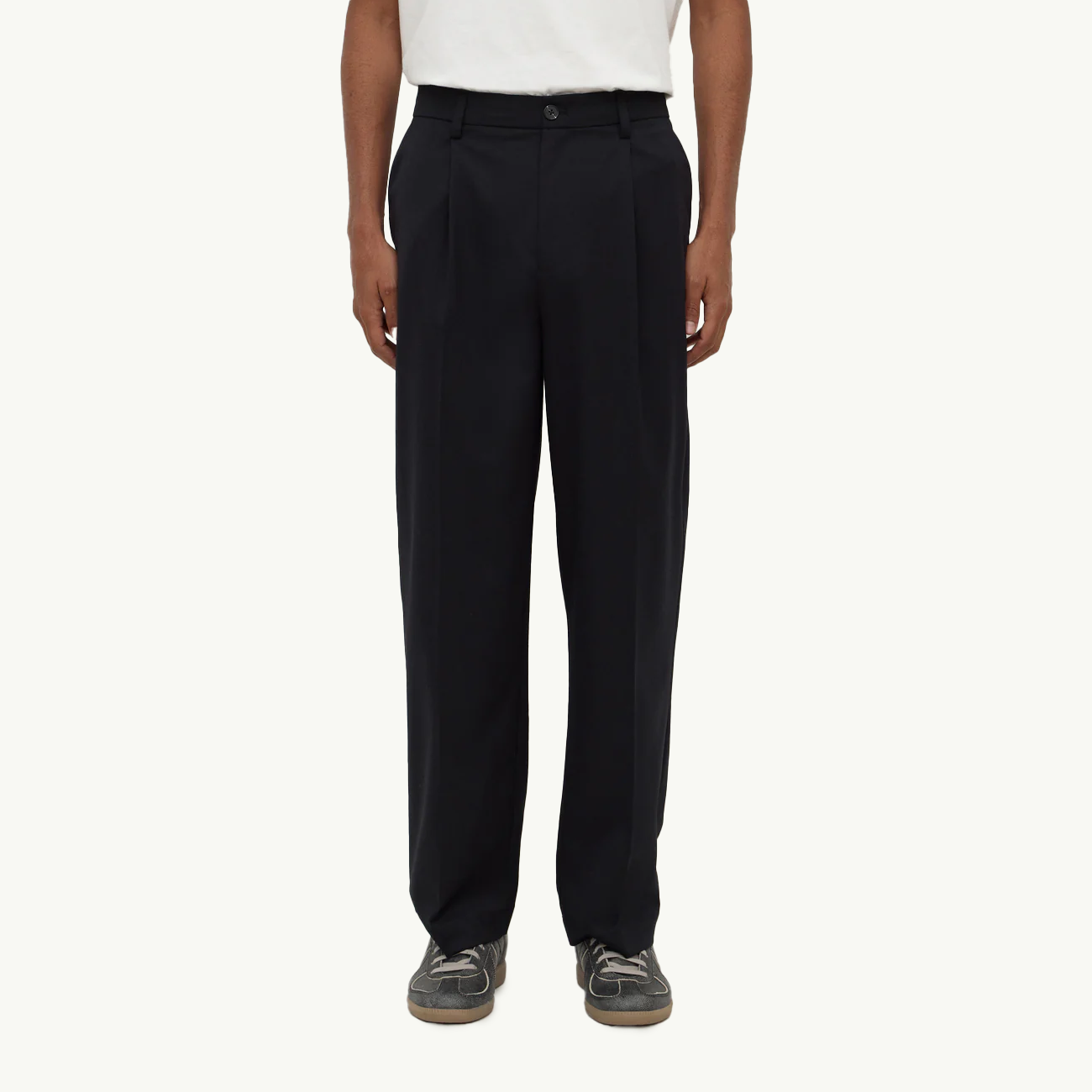 Ari Tailored Pant - Black