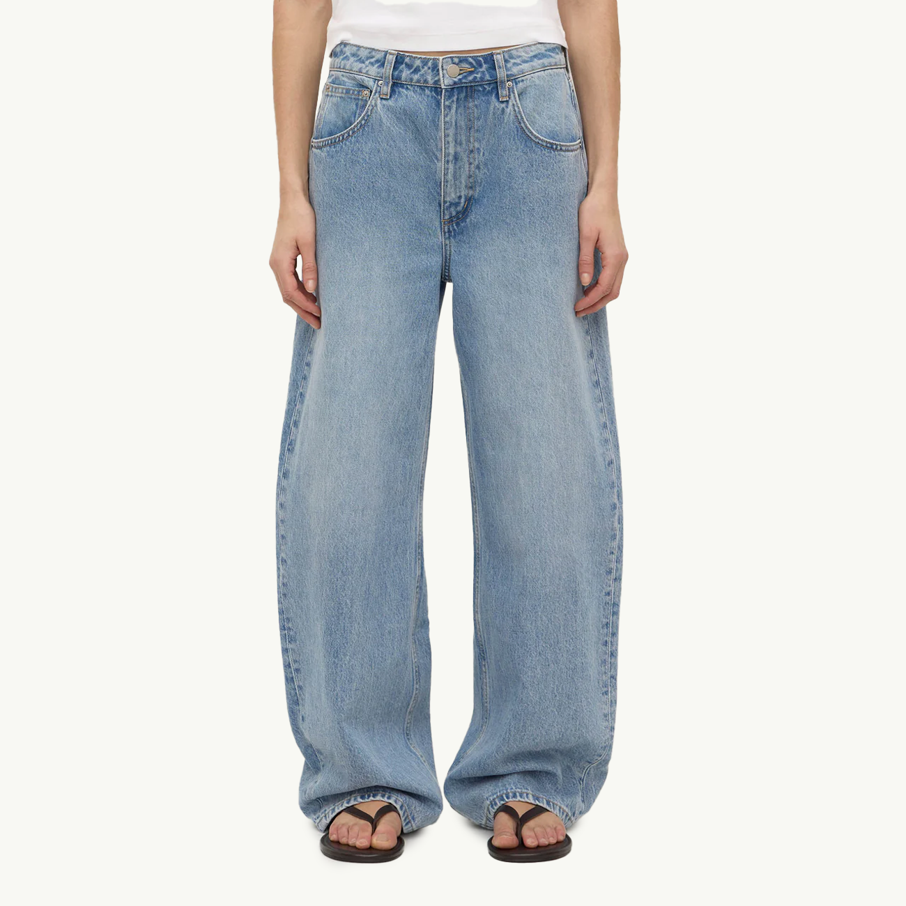 Low Curve Mid Rise Jean - Indigo Fade