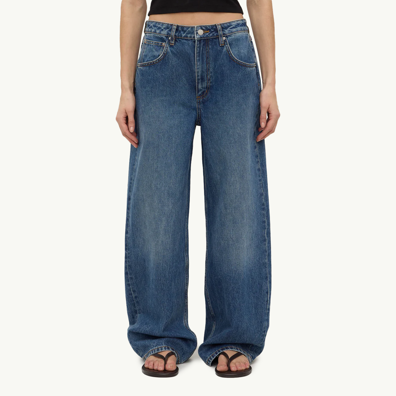 Low Curve Mid Rise Jean - Mid Blue