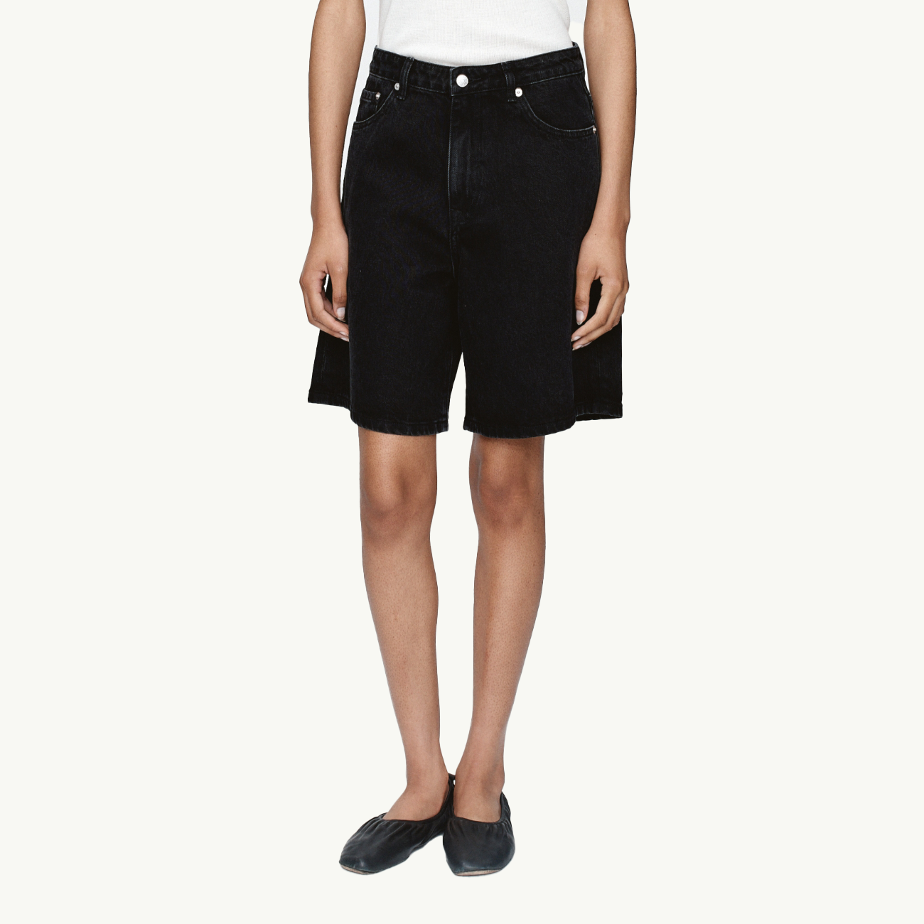 Relaxed Jean Short - Black