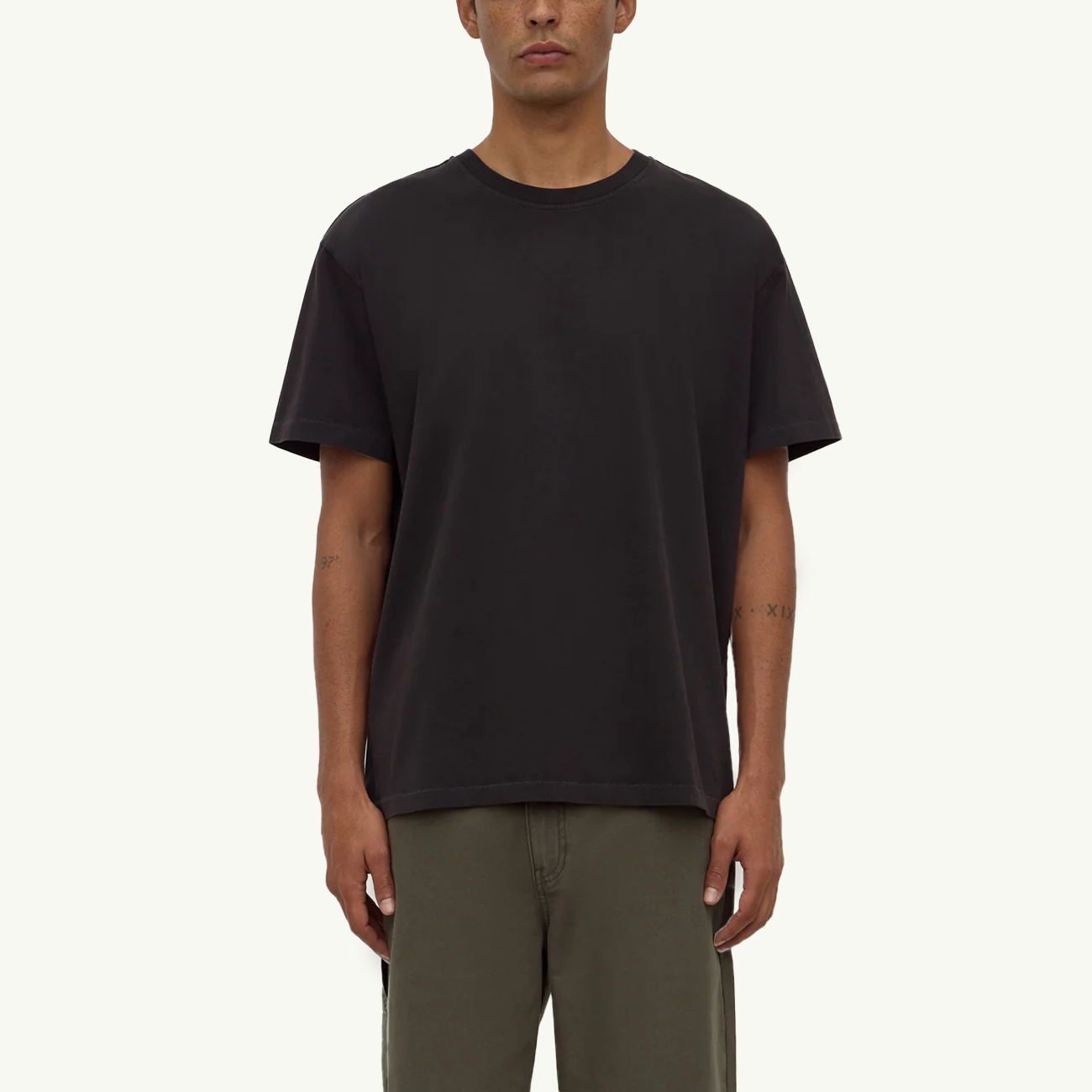 Oli Tee - Charcoal