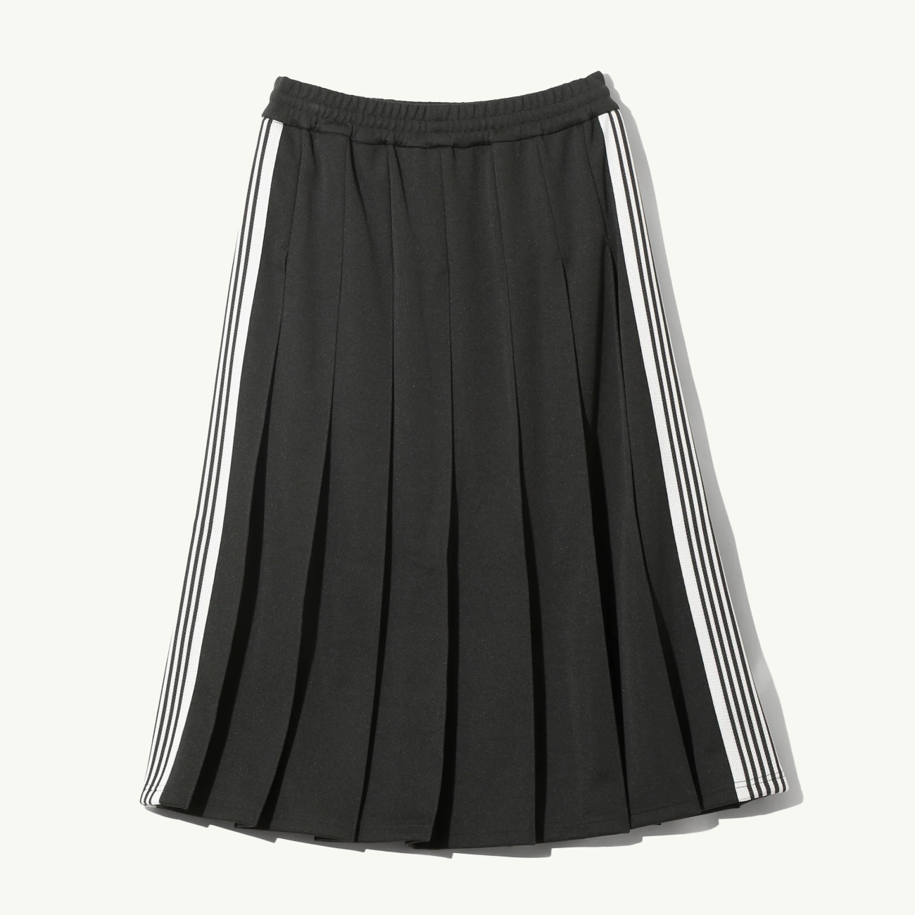 Pleated Track Skirt Poly Smooth  - Charcoal