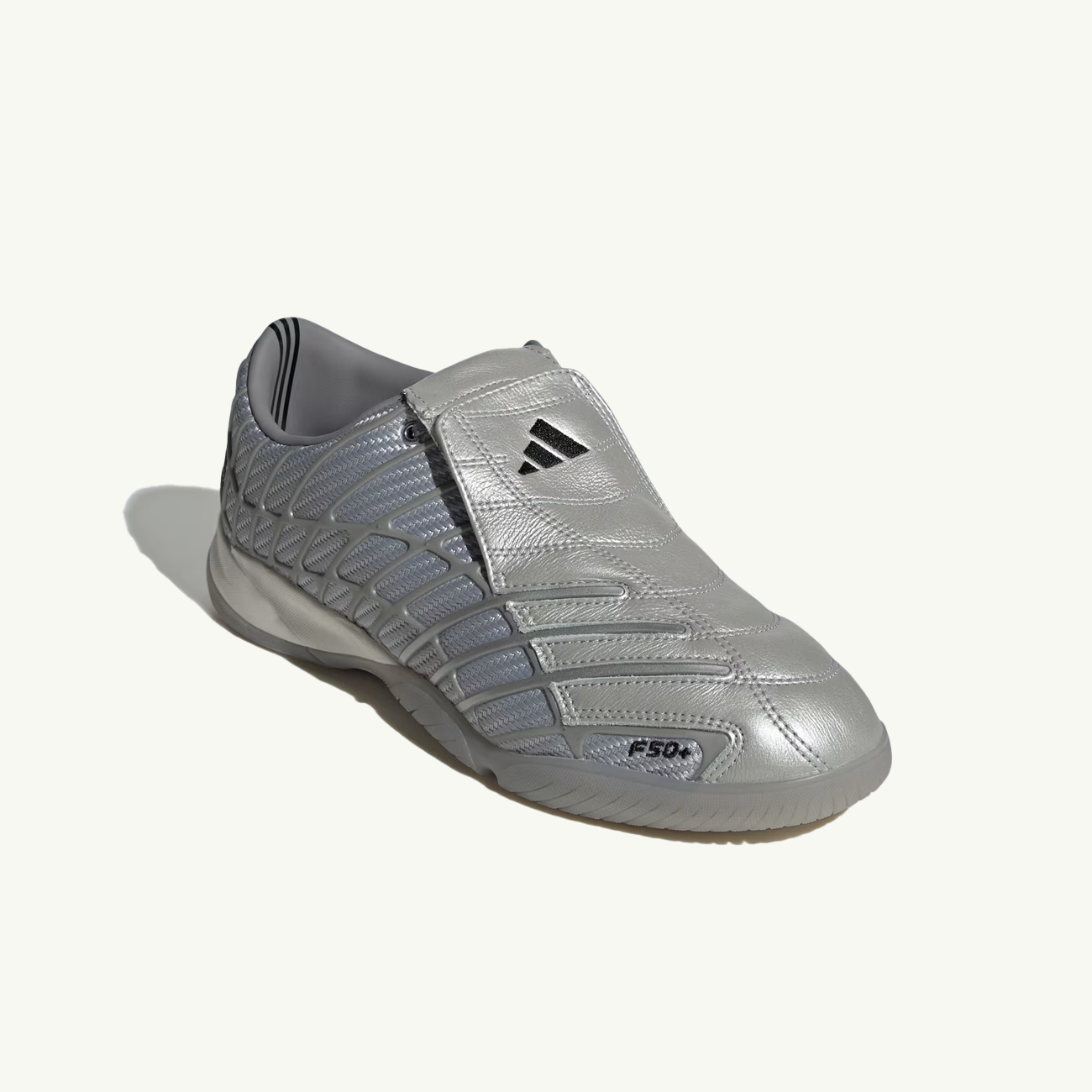 F50 Sala - Silver Metallic