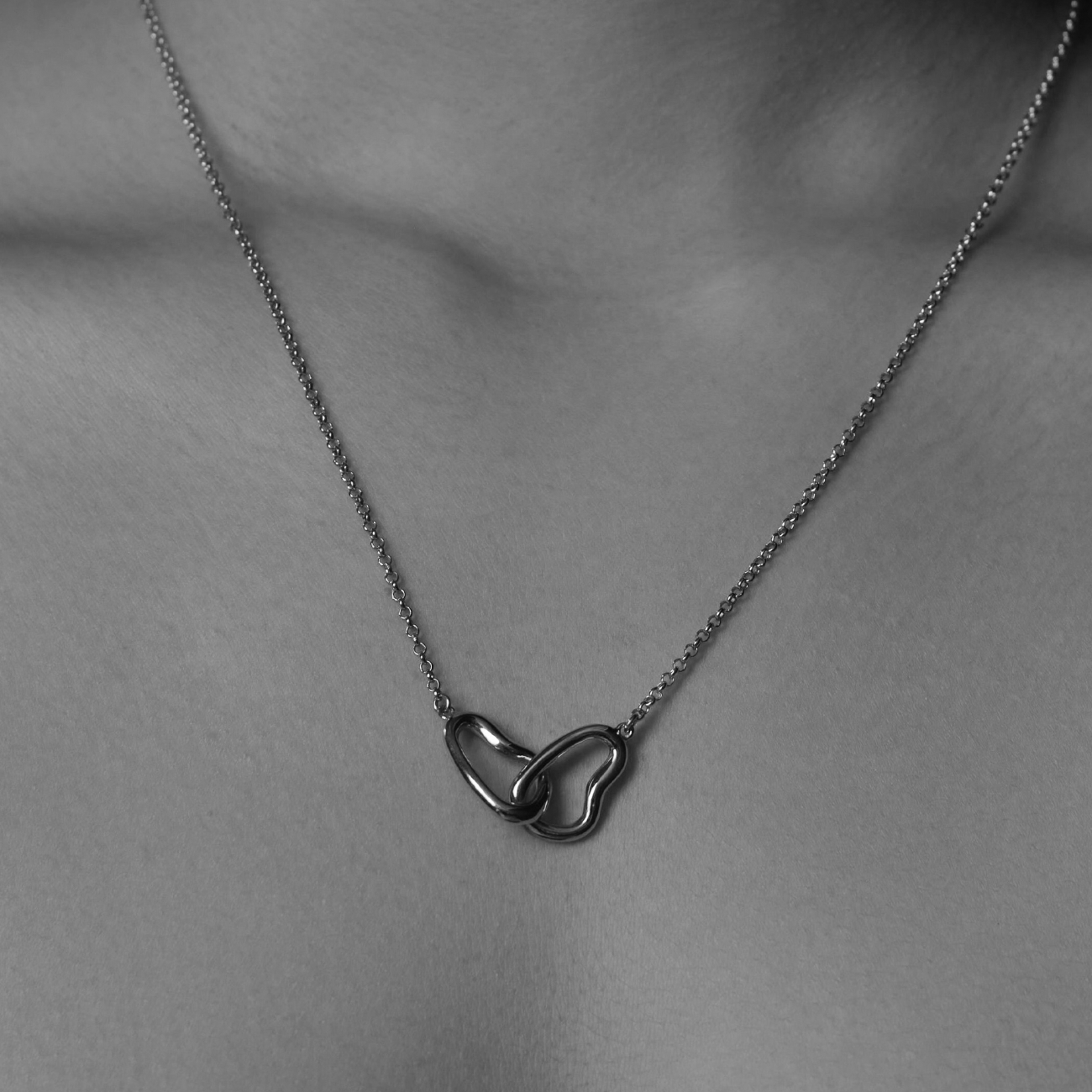 Small Connected Necklace - Silver