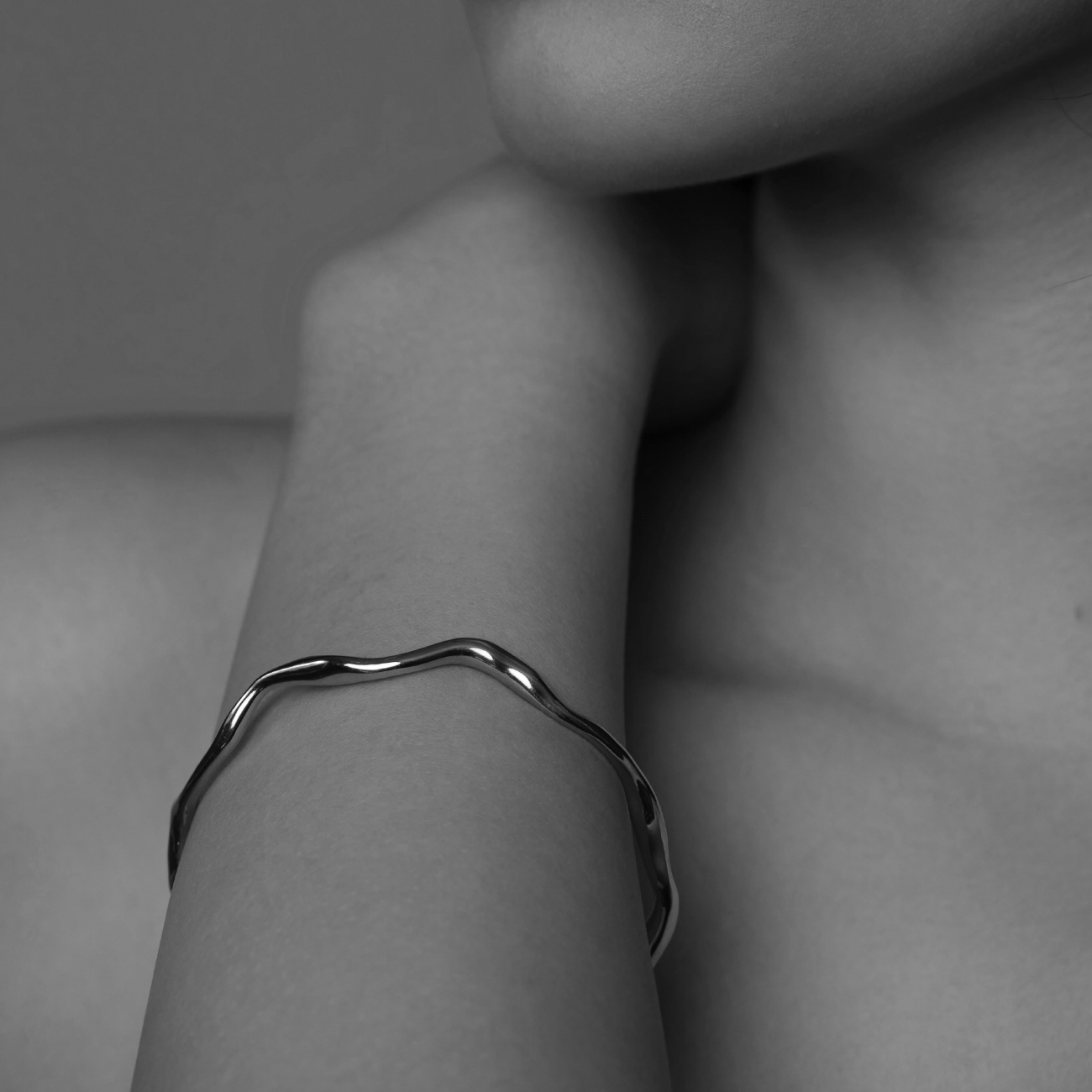 Continuum Bangle - Silver