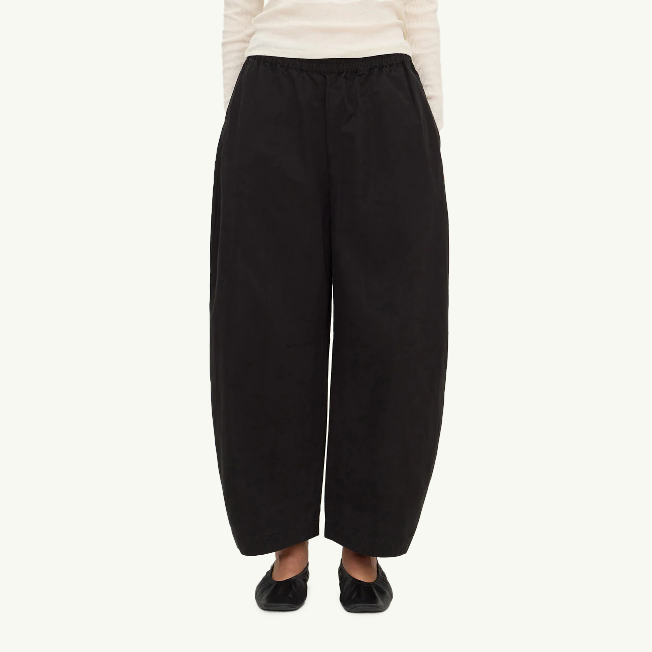 Lola Barrel Pant - Black