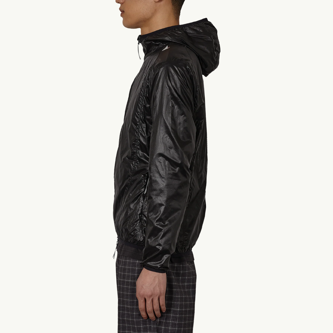 Hue Packable Wind Jacket - Black