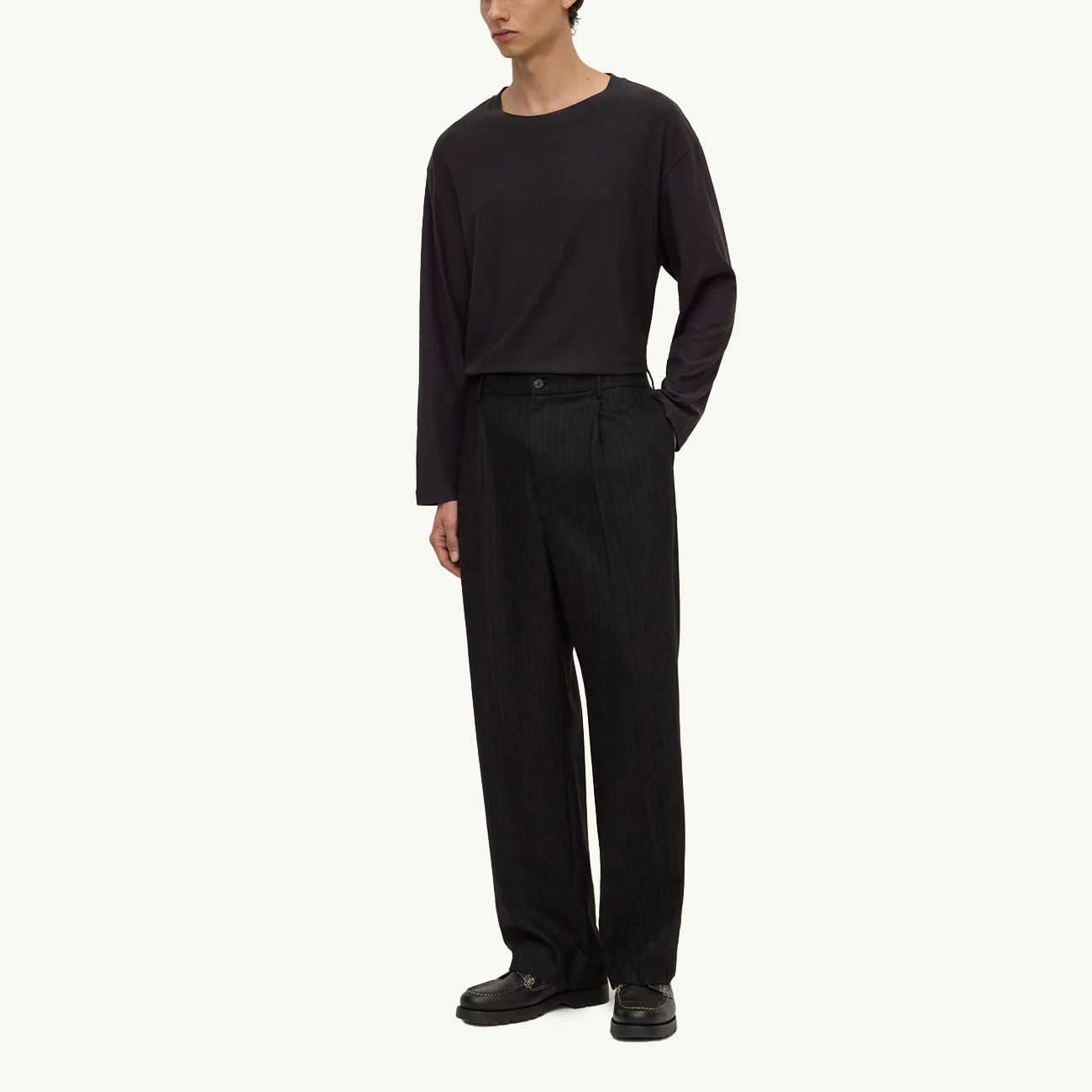 Brody Tapered Wool Pant - Black Pinstripe