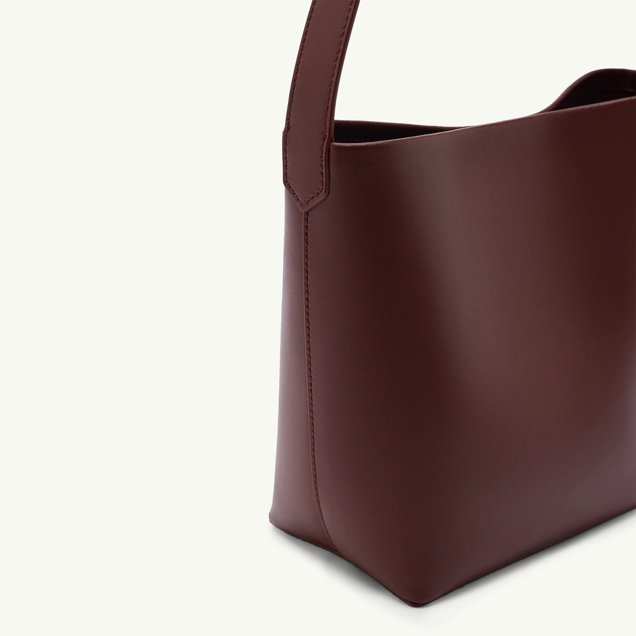Nova Mini Bucket Bag - Raisin