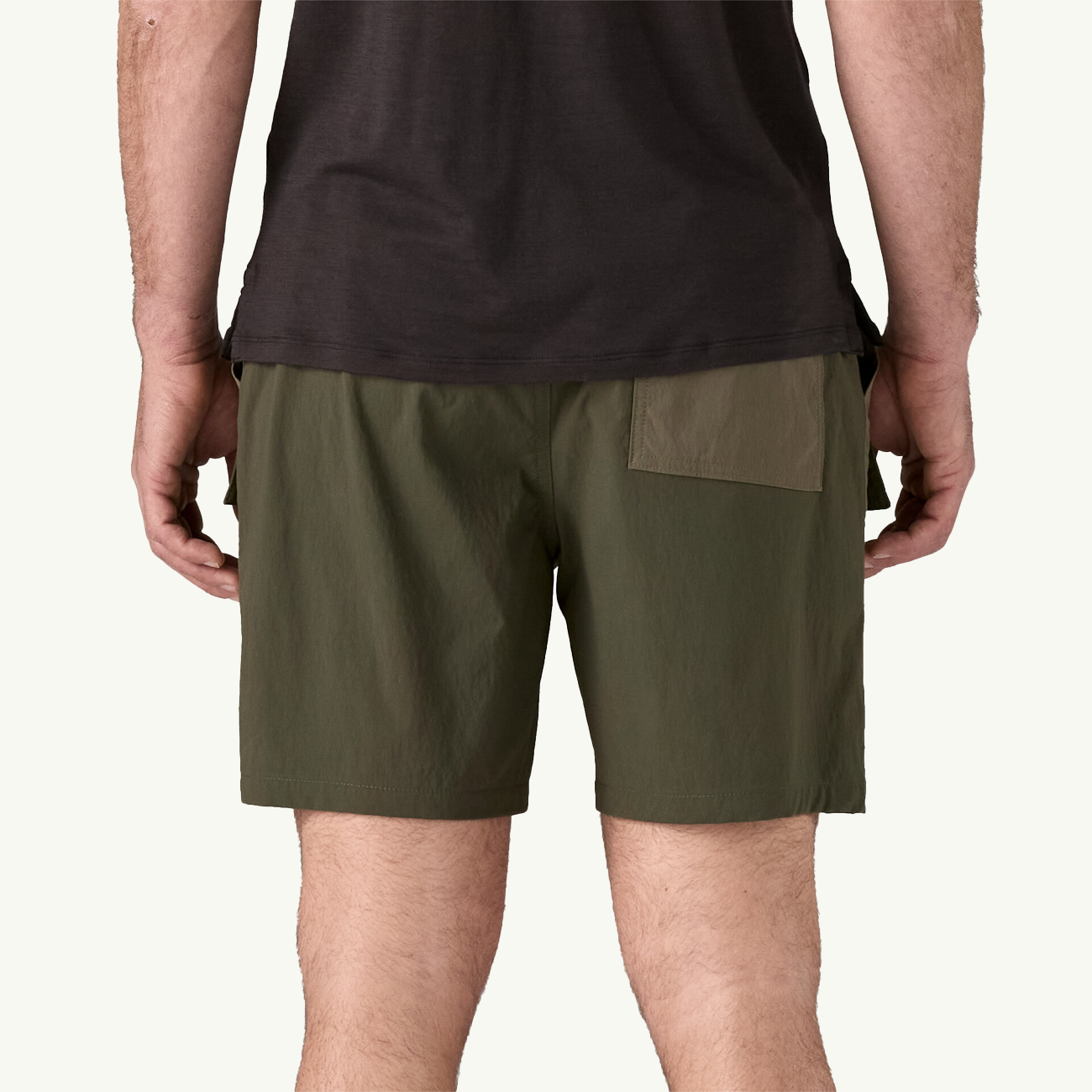 Outdoor Everyday Shorts 6" - Pine Needle Green