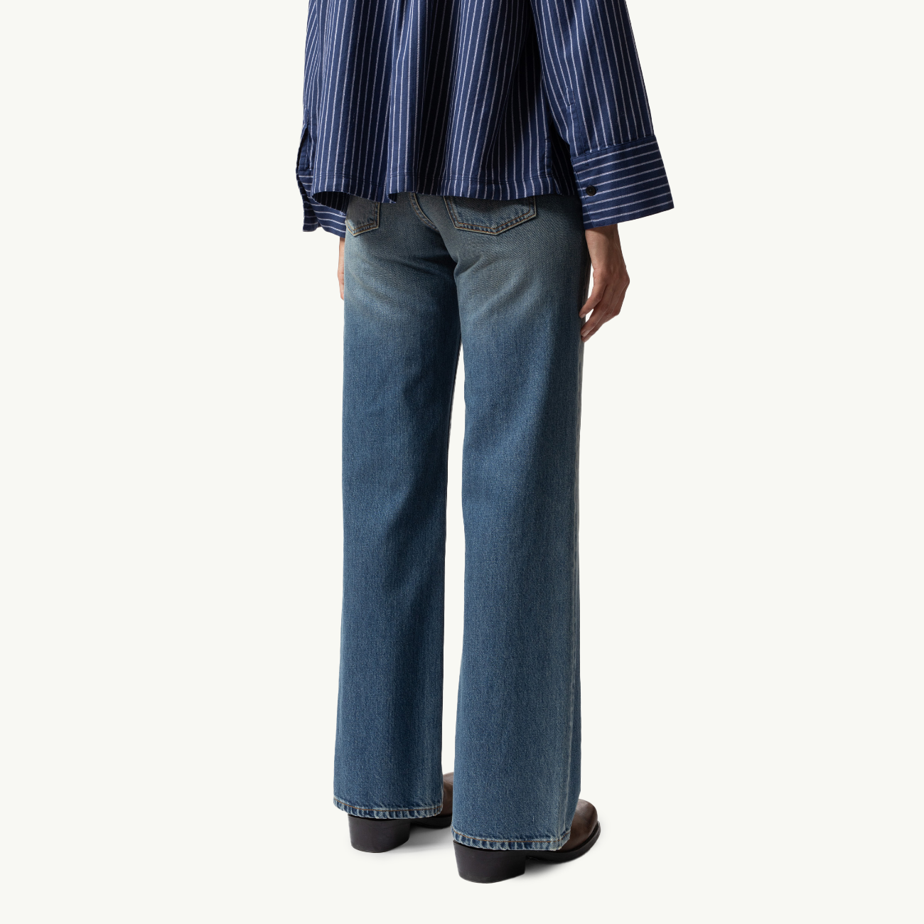 Wide Heidi - Summer Shadow