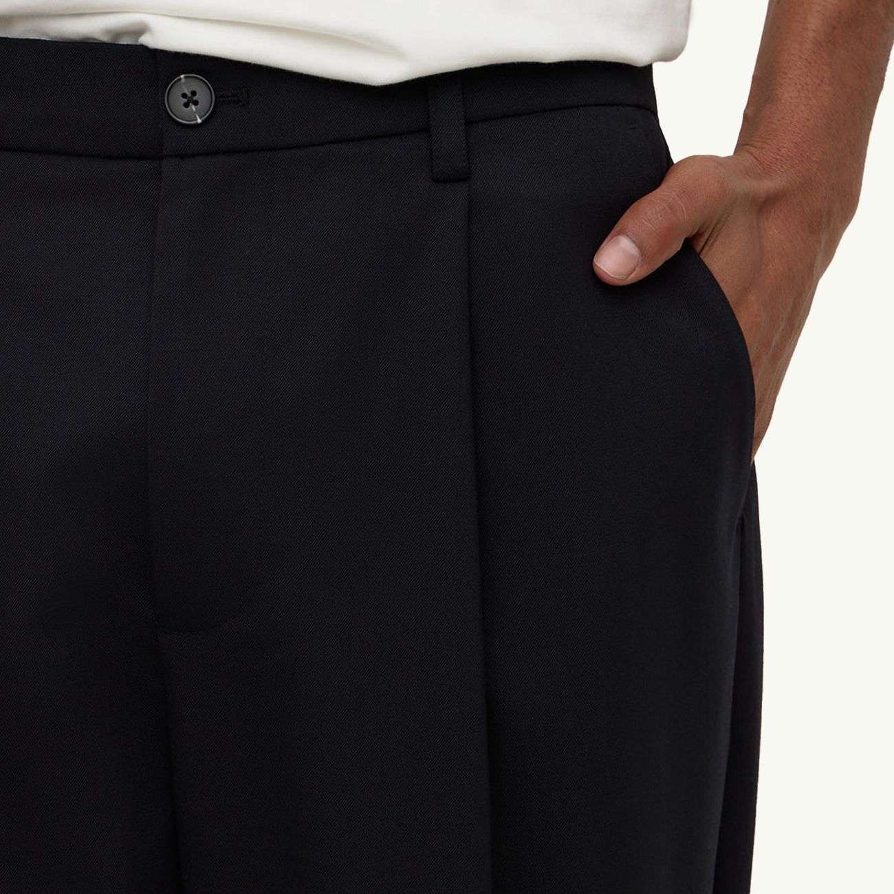 Ari Tailored Pant - Black