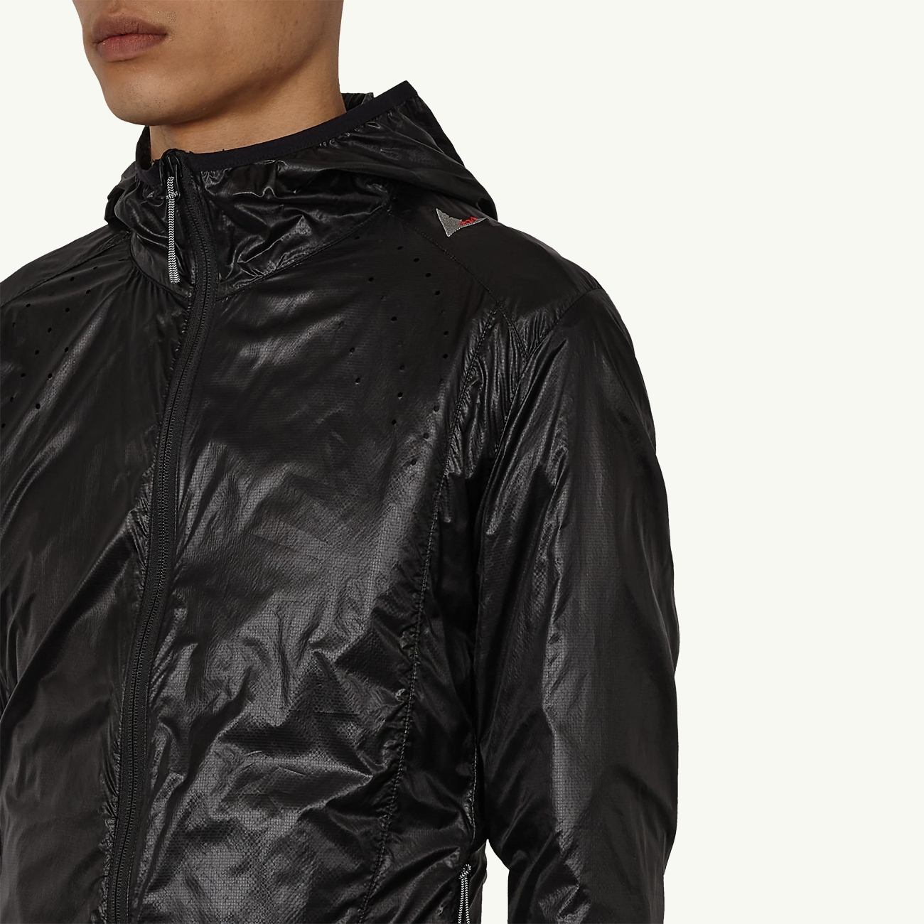Hue Packable Wind Jacket - Black