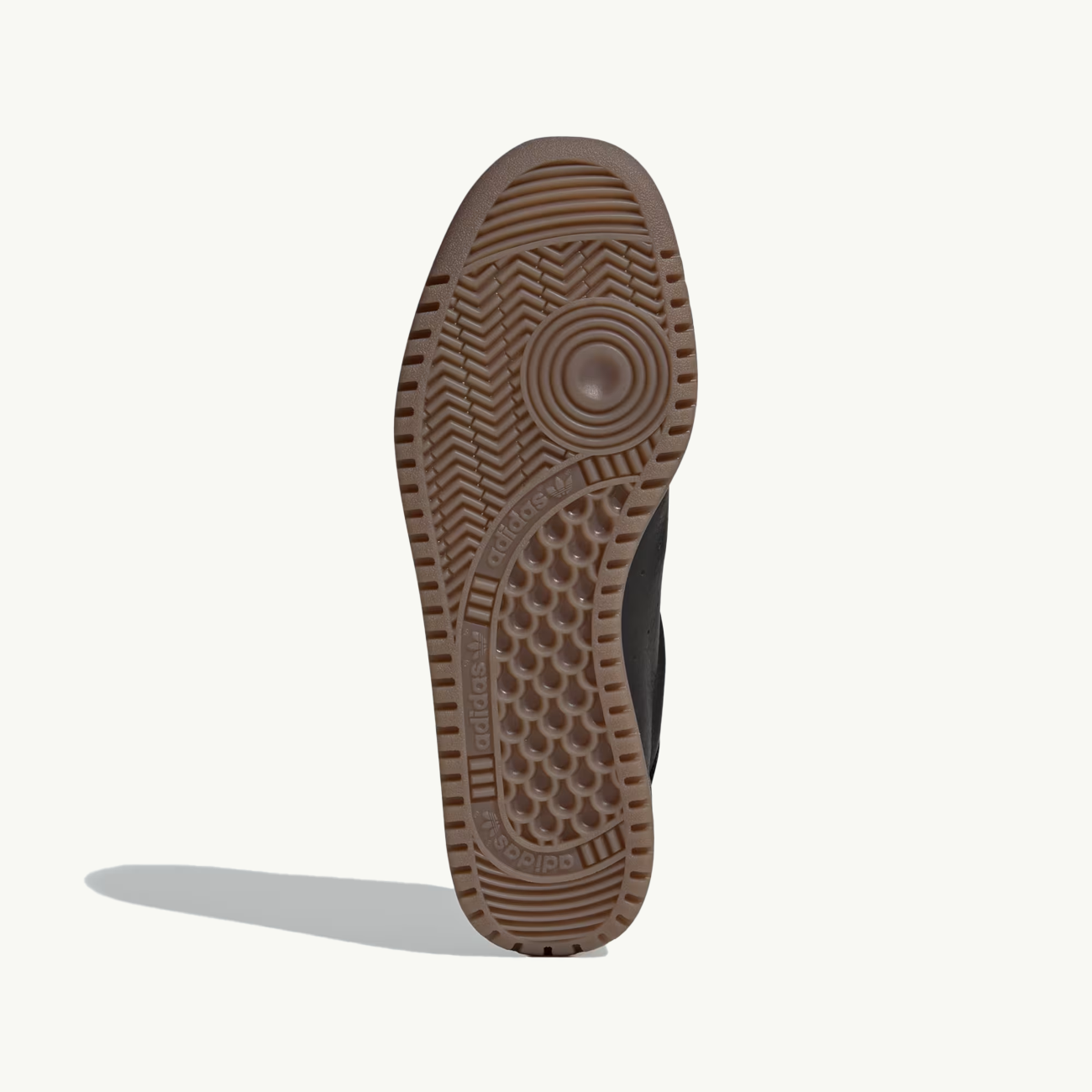 Tobacco Super - Core Black/Gum