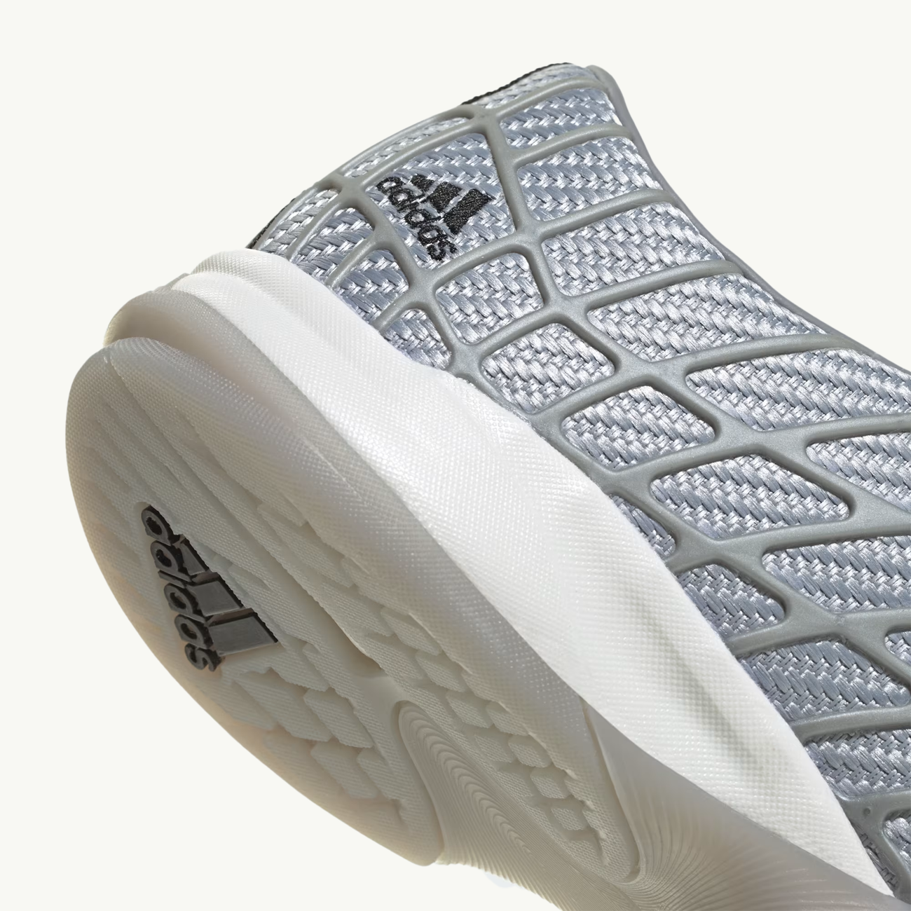 F50 Sala - Silver Metallic