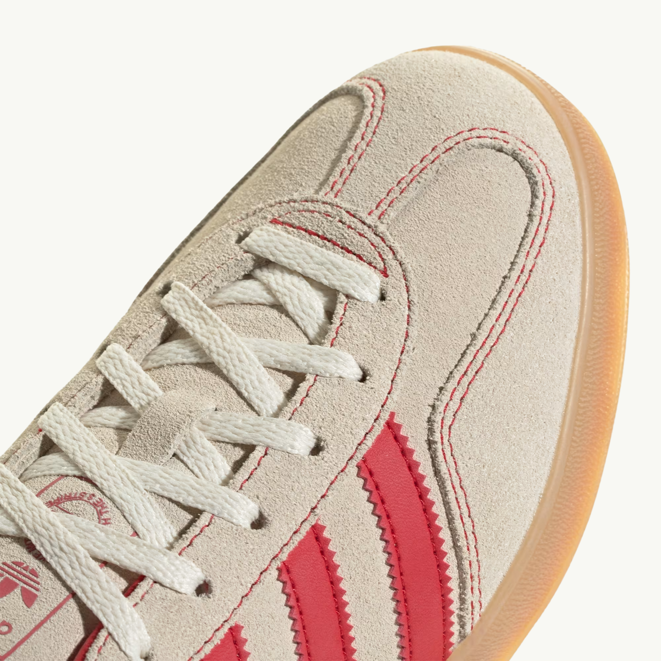 Area 51 - Women's Gazelle Indoor - Better Scarlet/Cream White Area 51 - Women's Gazelle Indoor - Better Scarlet/Cream White