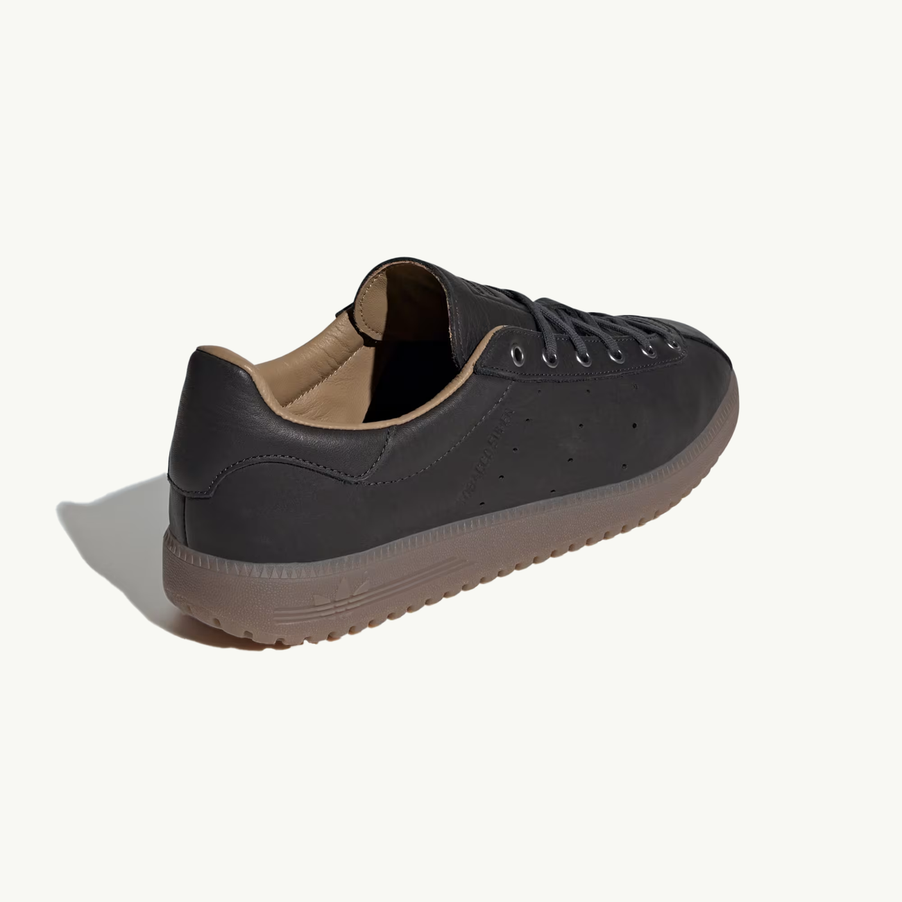 Tobacco Super - Core Black/Gum