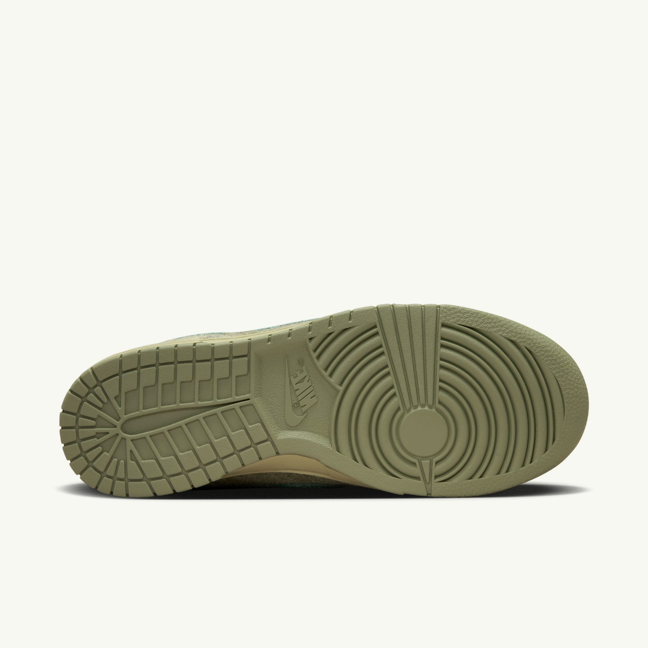 Women's Dunk Low - 'Olive Aura'