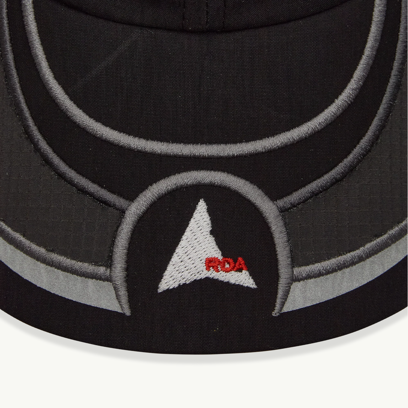 Pursuit 6 Panel Cap - Black