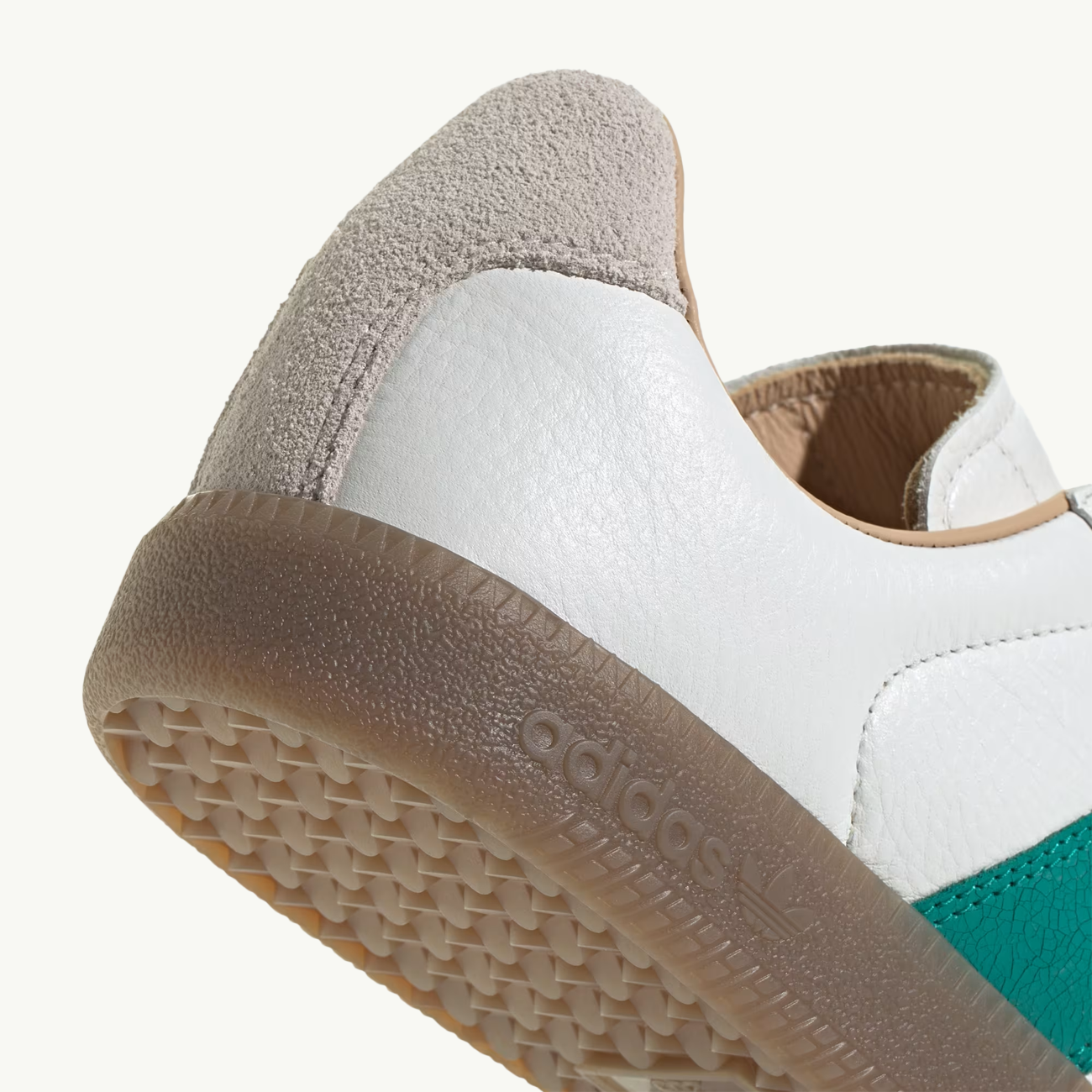 BW Army - Core White/Power Green/Gum