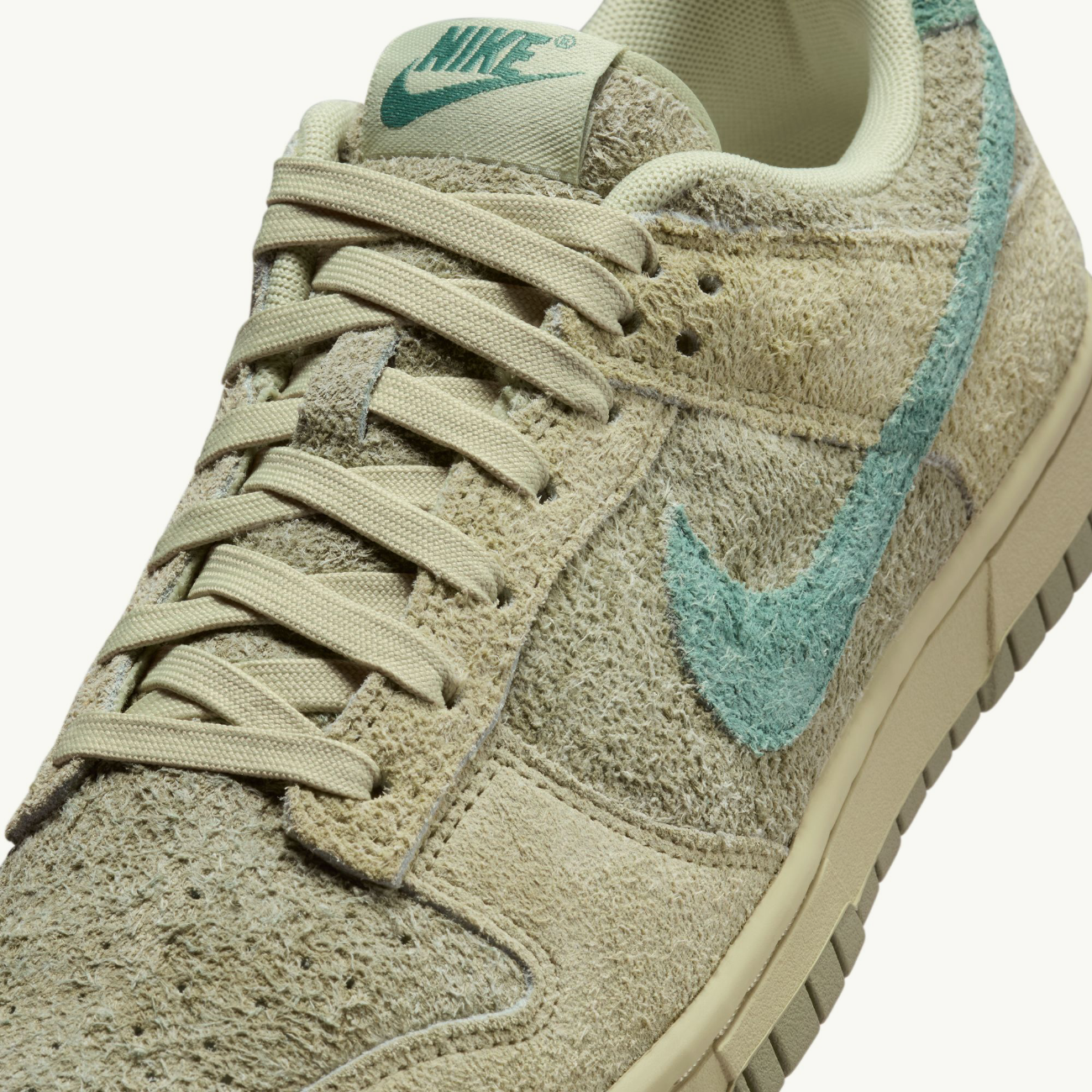 Women's Dunk Low - 'Olive Aura'