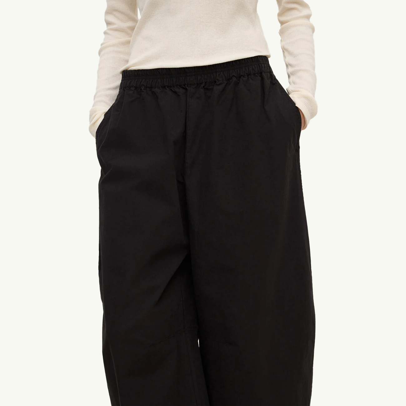 Lola Barrel Pant - Black