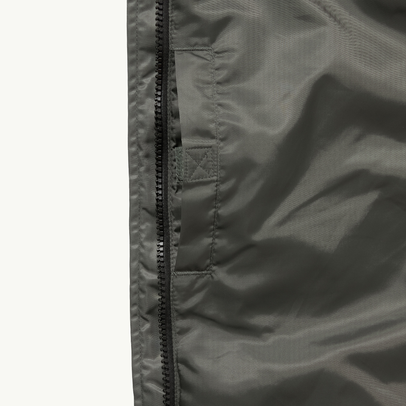 thisisneverthat x Alpha Industries Cold Weather Parka - Field Gray