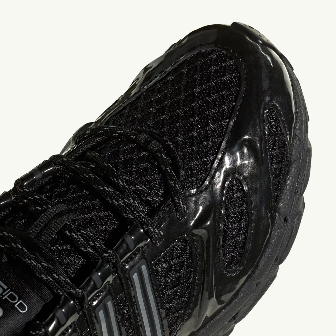 Women's Adistar MLD - Core Black/Tech Grey Metallic