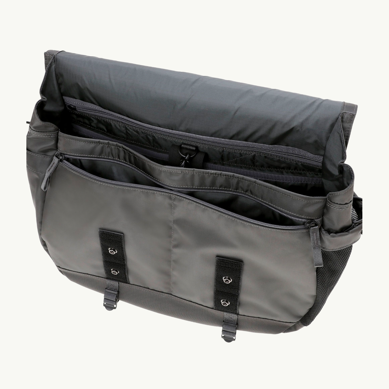 POTR/Ride Messenger Bag With Bicycle Chain - Graphite