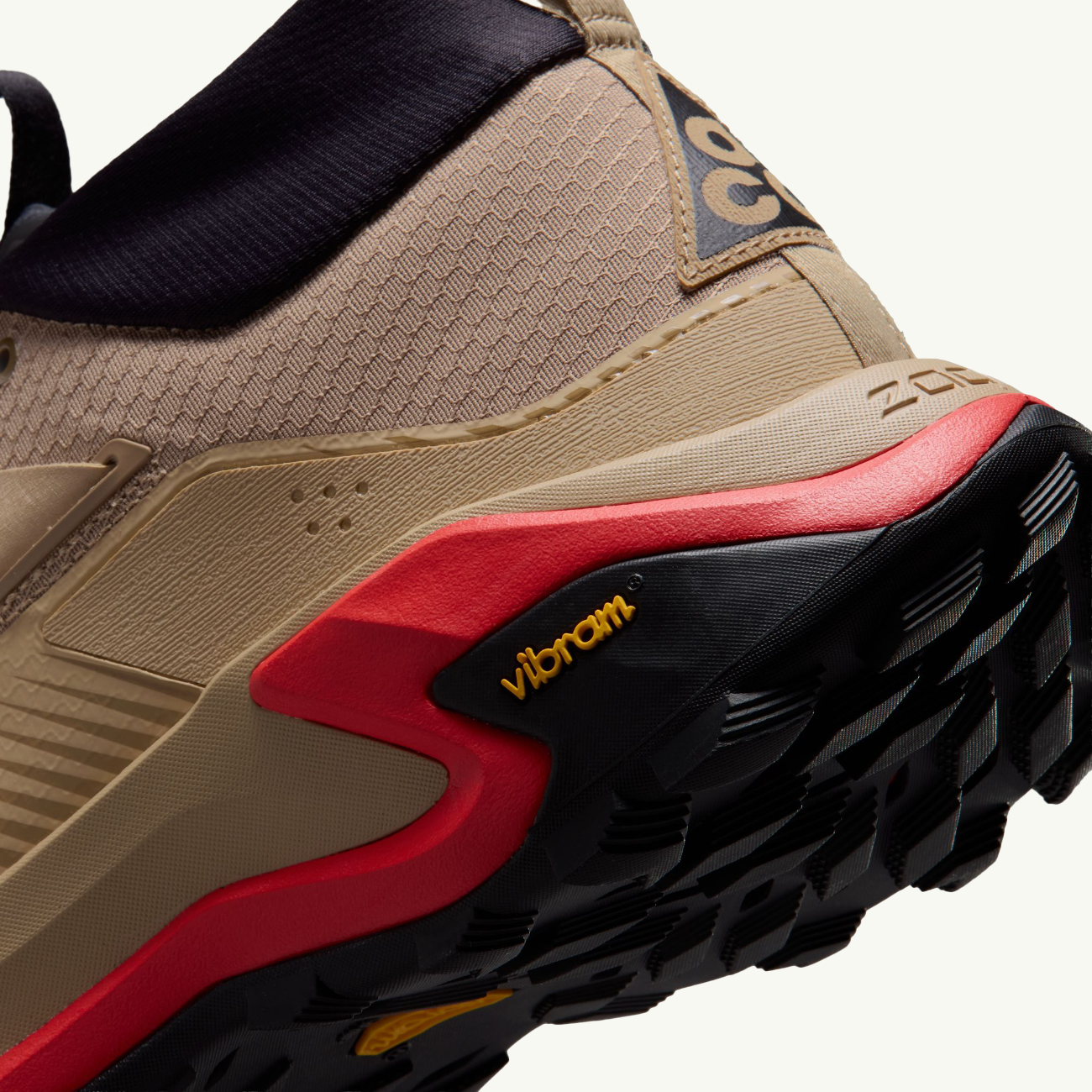 ACG Zegama Hike - British Khaki