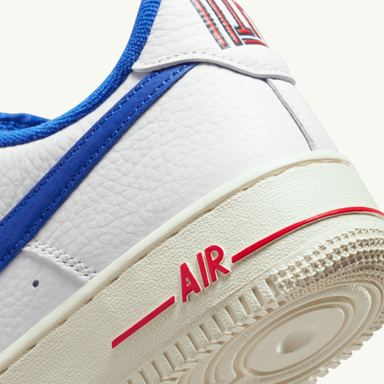 Women's Air Force 1 07 Lux - Summit White/Hyper Royal